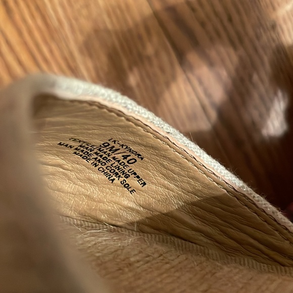 Lucky Brand Kyndra Bohemian Wedge Sandals in Tan w/metallic accents Size 9M/40 - Picture 10 of 16